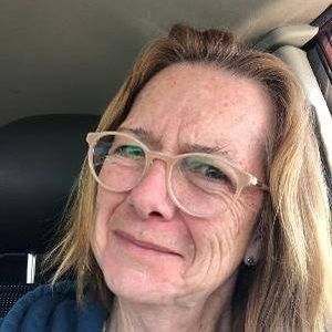 Meet your Posher, Paula